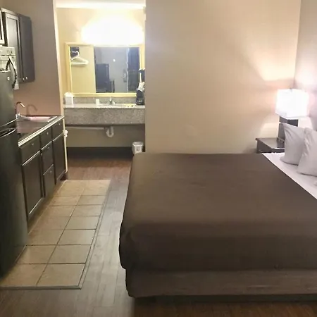 Suburban Extended Stay Hotel North Charleston
